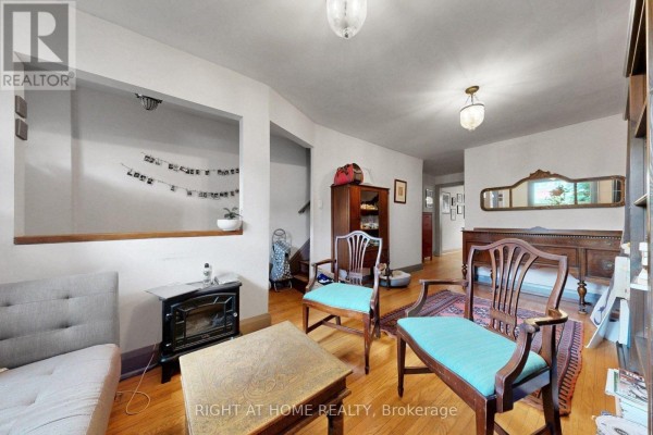 Bedroom - 262 Lippincott Street, Toronto, ON M5S2P5 Photo 5