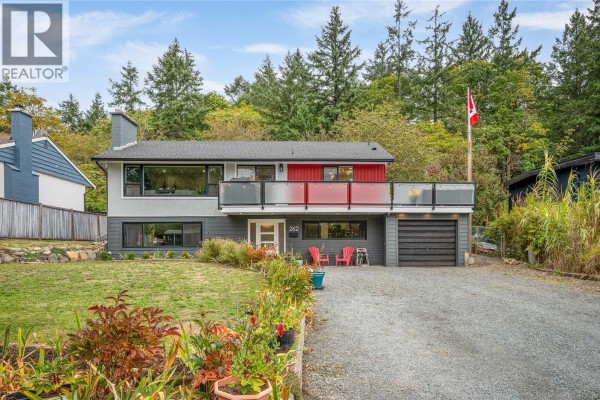 Residential for sale at 262 Villa Rd, Nanaimo, BC - MLS® 9pUg6w