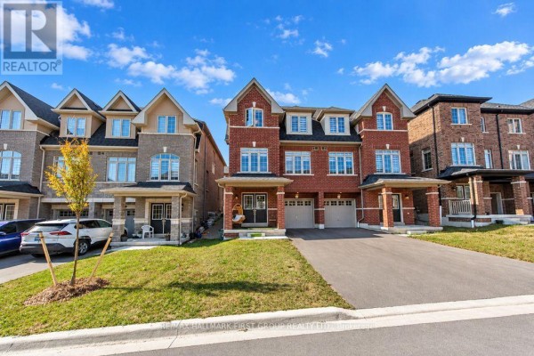 2620 Apricot Lane, Pickering, ON L1X0G8 Photo 2