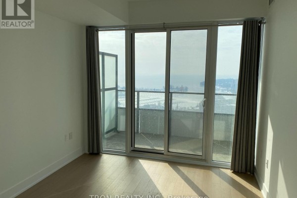 2621 - 30 Shore Breeze Drive, Toronto, ON M8V1A1 Photo 4