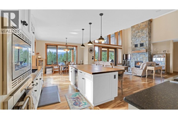 2621 Brewer Ridge Rise, Invermere, BC, photo 2