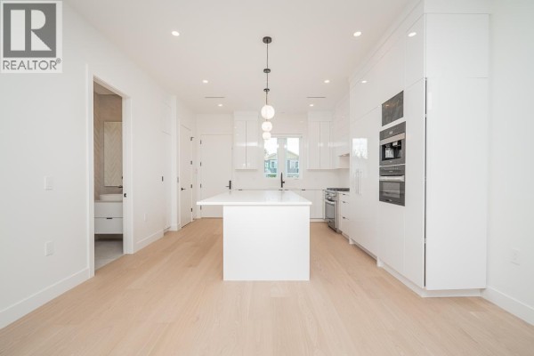 2621 Mcbain Avenue, Vancouver, BC V6L2C7 Photo 5