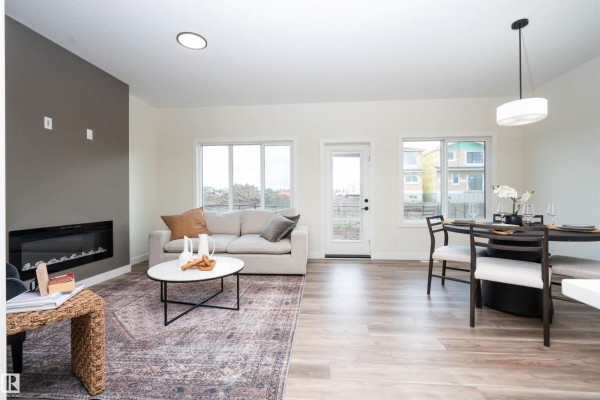 Dining room - 2623 5 Av Sw, Edmonton, AB T6X3J1 Photo 2