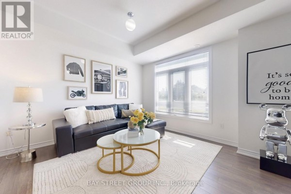 2623 Garrison Crossing, Pickering, ON, photo 2
