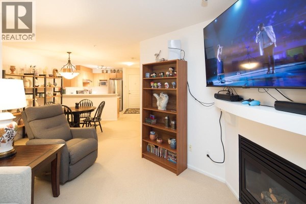 263 1100 E 29th Street, North Vancouver, BC V7K3E4 Photo 5