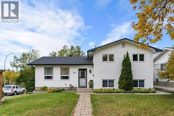 4pc Bathroom - 263 Rundleridge Drive Ne, Calgary, AB T1Y2K5 Photo 2