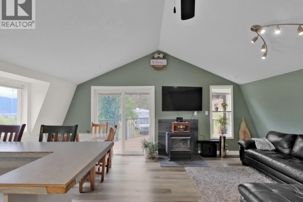 Kitchen - 2630 Rufli Road, West Kelowna, BC V4T1R3 Photo 4