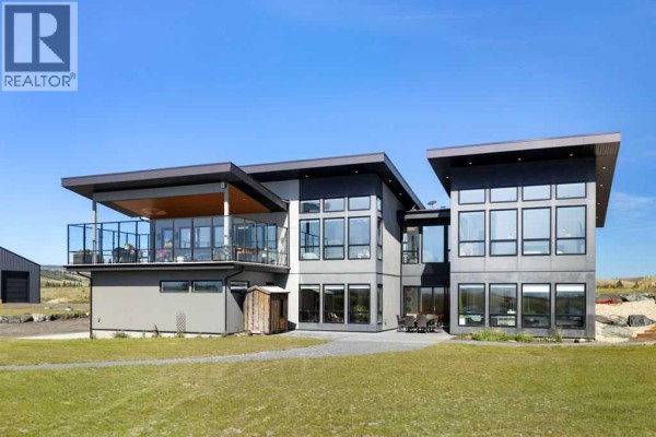 263259 Forestry Trunk Road, Rural Rocky View County, AB, photo 2