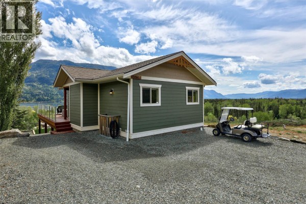 Family room - 2633 Squilax Anglemont Road Unit# 184, Lee Creek, BC V0E1M4 Photo 4