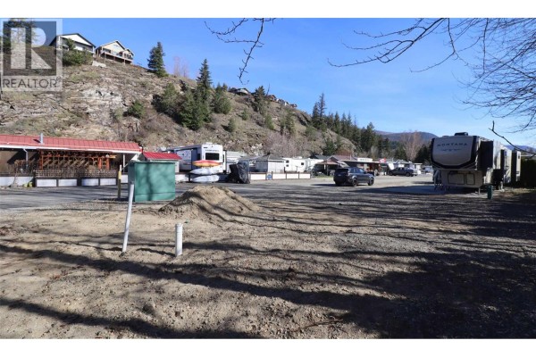 2633 Squilax Anglemont Road Unit# 7, Lee Creek, BC V0E1M4 Photo 4
