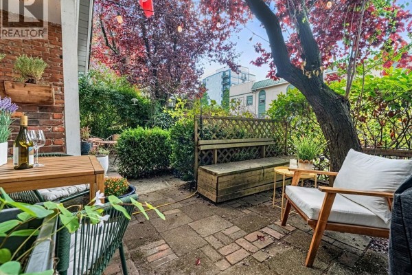 2634 Hemlock Street, Vancouver, BC V6H2V5 Photo 4