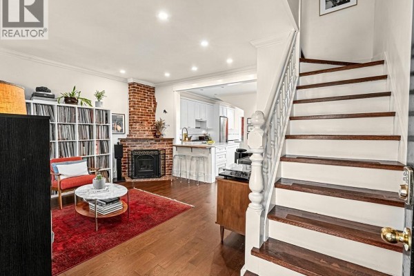 2634 Hemlock Street, Vancouver, BC V6H2V5 Photo 5