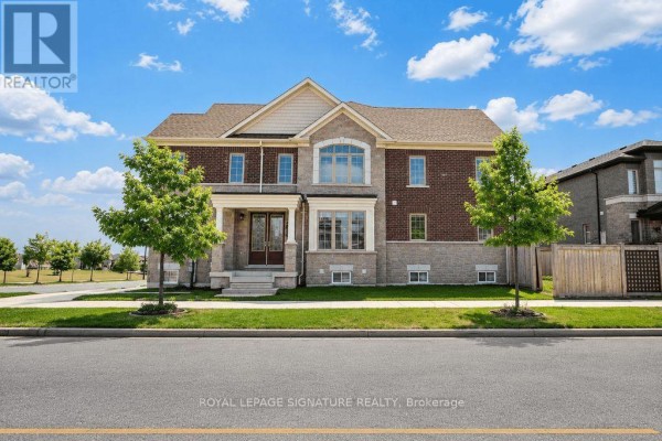 2634 Sapphire Drive, Pickering, ON, photo 2