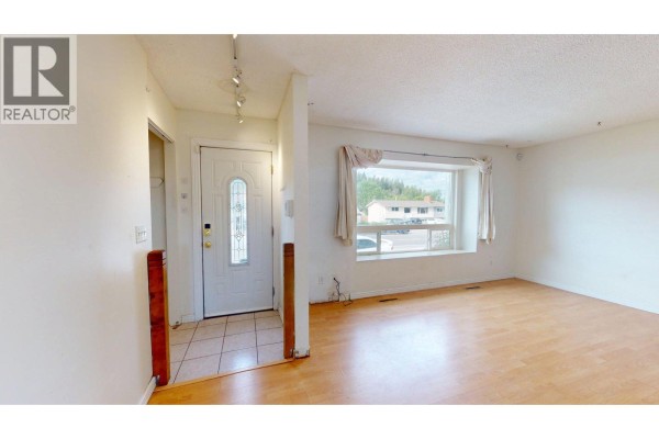 Dining room - 2634 Springfield Road, Kelowna, BC V1X1B8 Photo 2