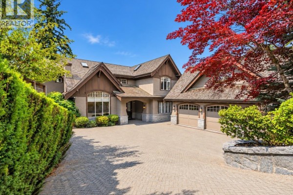 2638 Queens Avenue, West Vancouver, BC V7V2Z1 Photo 2