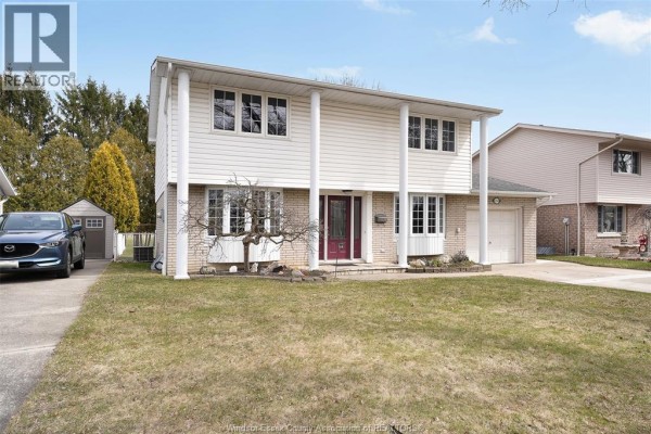 Family room - 264 Baldoon, Chatham, ON N7L1E6 Photo 3