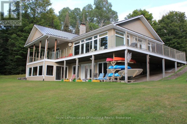 Family room - 264 Boy Scouts Road, Burk S Falls, ON P0A1C0 Photo 2