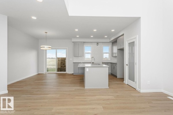 Kitchen - 264 Lodge Pole Pl, Leduc, AB T4X0L1 Photo 3