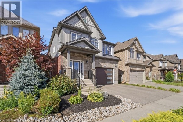 3pc Bathroom - 264 Steepleridge Street, Kitchener, ON N2P0B4 Photo 3