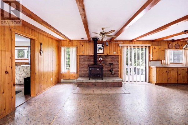 Living room - 264 Whispering Pines Dr, Goulais River, ON P0S1A0 Photo 3