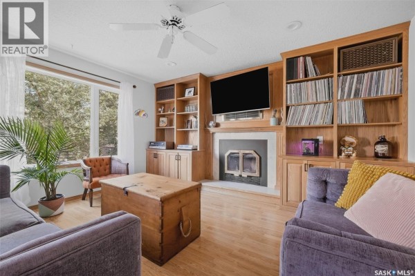 Office - 2641 Garnet Street, Regina, SK S4T3A8 Photo 4
