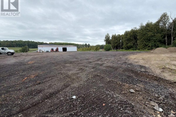 2642 2nd Line, Innisfil, ON, photo 3