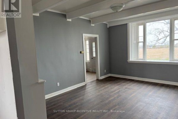 26427 48 Highway, Georgina, ON L0N1R0 Photo 3