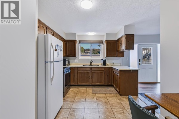Laundry room - 2643 9th Ave, Port Alberni, BC V9Y2M8 Photo 4