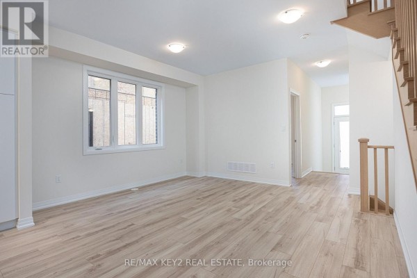 Office - 2645 Apricot Lane, Pickering, ON L1X0M3 Photo 4