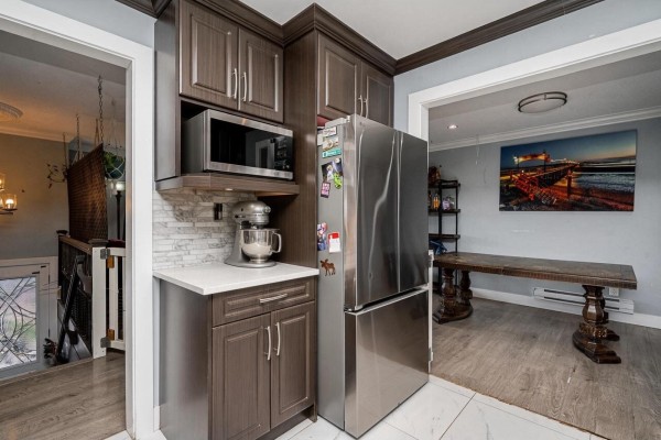 26487 30 Avenue, Langley, BC V4W3B6 Photo 5