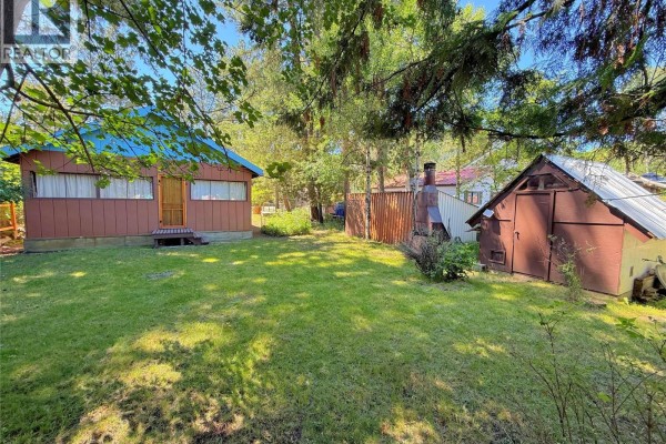 4pc Bathroom - 2649 Otter Avenue, Tulameen, BC V0X1W0 Photo 3