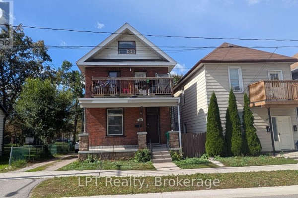 Living room - 265 Bethune Street, Peterborough, ON K9J3L5 Photo 2