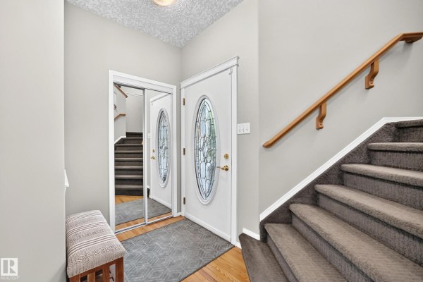265 Dunvegan Rd Nw, Edmonton, AB, photo 2