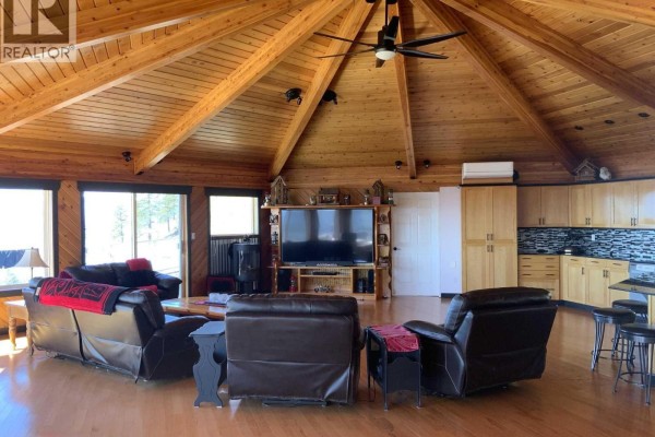 3pc Bathroom - 265 Long Joe Road, Osoyoos, BC V0H1V6 Photo 5