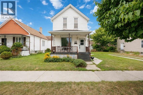 4pc Bathroom - 265 Maxwell Street, Sarnia, ON N7T5C6 Photo 3