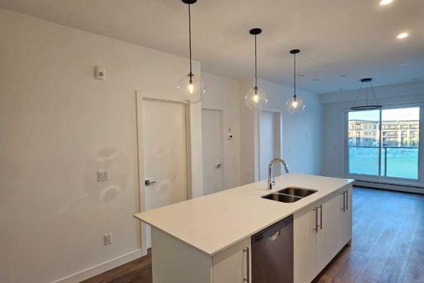 265 Wolf Willow Blvd Boulevard Se, Calgary, AB, photo 3