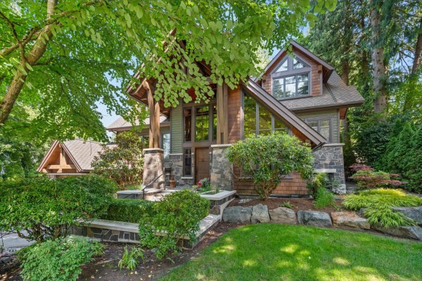 2650 Dogwood Drive, Surrey, BC V4A3K5 Photo 5