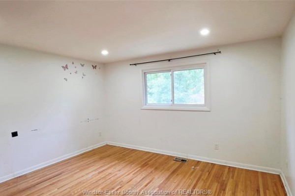 Bedroom - 2650 Rivard Avenue, Windsor, ON N8T2H5 Photo 5