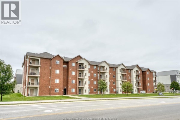 2650 Sandwich West Parkway Unit# 402, Lasalle
