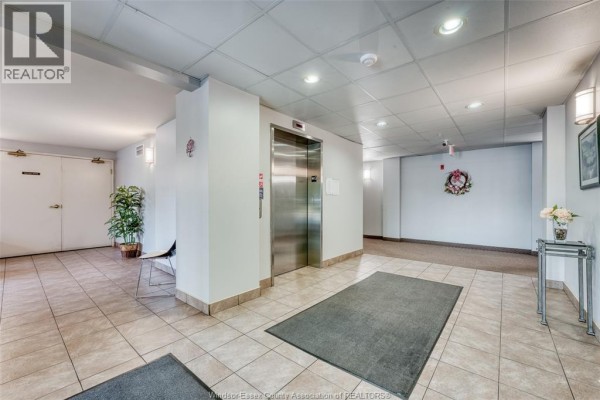 2650 Sandwich West Parkway Unit# 411, Lasalle, ON, photo 2
