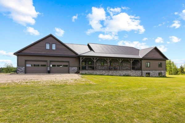 26517 Twp Road 584, Picardville, Ab T0g 1w0, Pickardville, AB T0G1W0 Photo 2