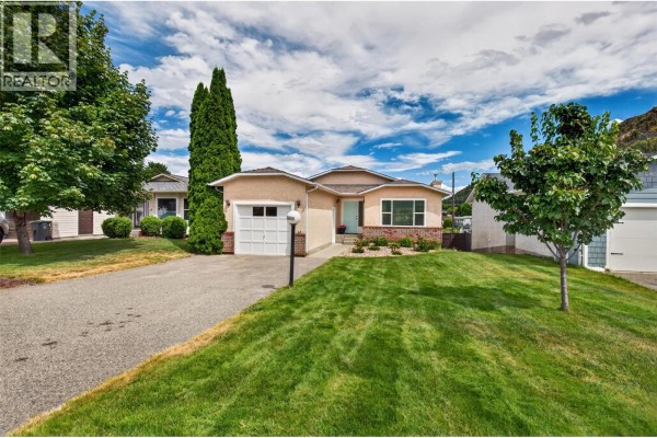 2655 Applegreen Court, West Kelowna, BC, photo 2