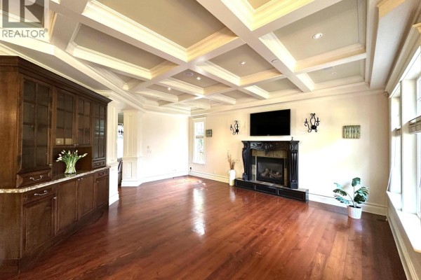 2655 W 37th Avenue, Vancouver, BC, photo 2