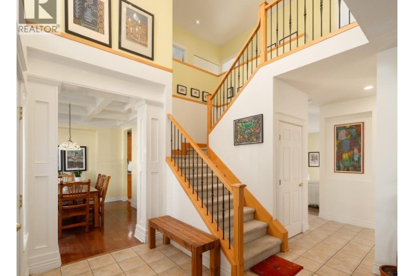 2658 Lurio Crescent, Port Coquitlam, BC, photo 2