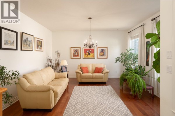 2658 Lurio Crescent, Port Coquitlam, BC V3B7Z9 Photo 5