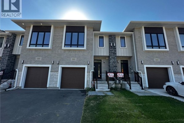 266 Green Gate Boulevard, Cambridge