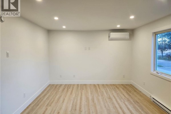 Recreation room - 266 Jones Street, Moncton, NB E1C6K6 Photo 3