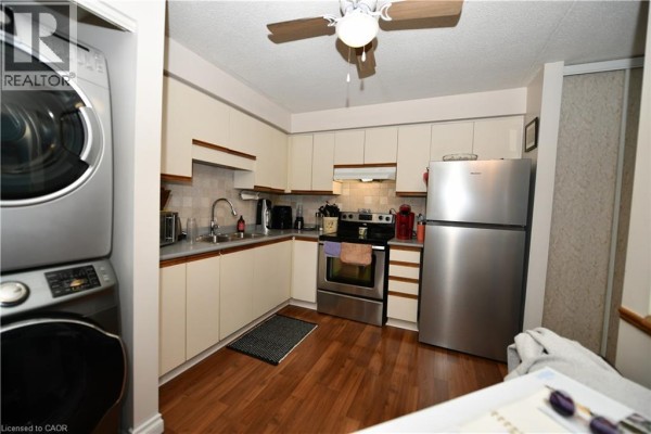 Kitchen - 266 Overlea Drive Unit# 206, Kitchener, ON N2M5N2 Photo 5
