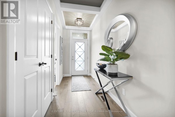 Bathroom - 2662 Buroak Drive, London North, ON N6G0Z9 Photo 3