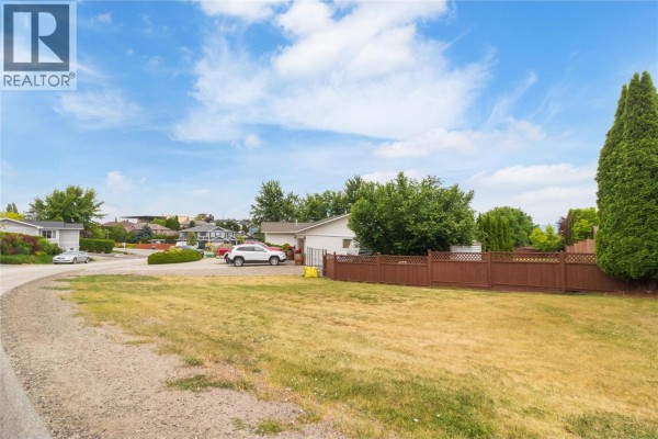 2665 Guidi Road, West Kelowna, BC, photo 3